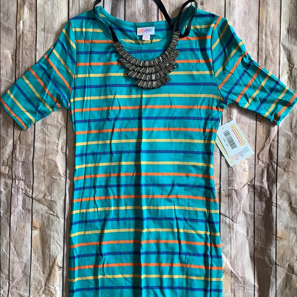 Julia Lularoe raglan t shirt dress